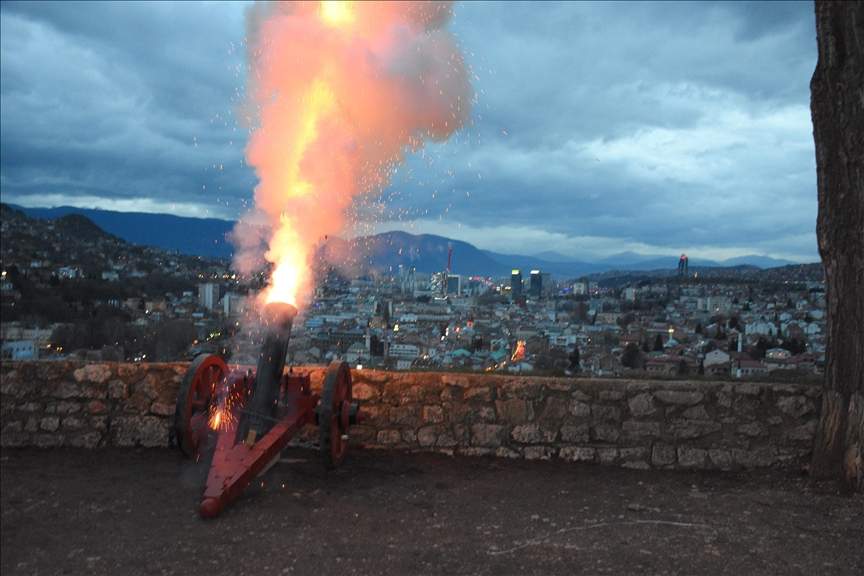 Sarajevo: Top sa Žute tabije tradicionalno najavio početak ramazana